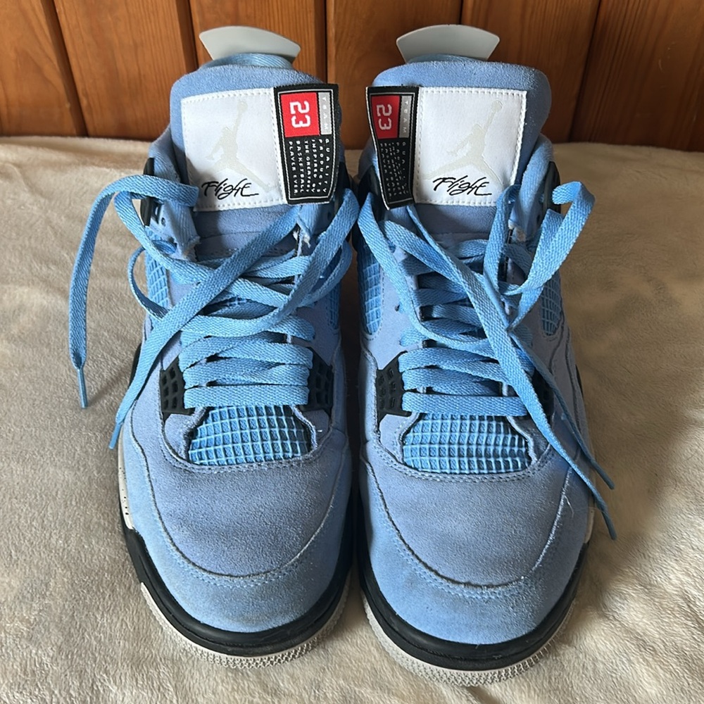 Air Jordan 4 Retro “University Blue” UNC Size 11 SKU CT8527-400 - Picture 4 of 10
